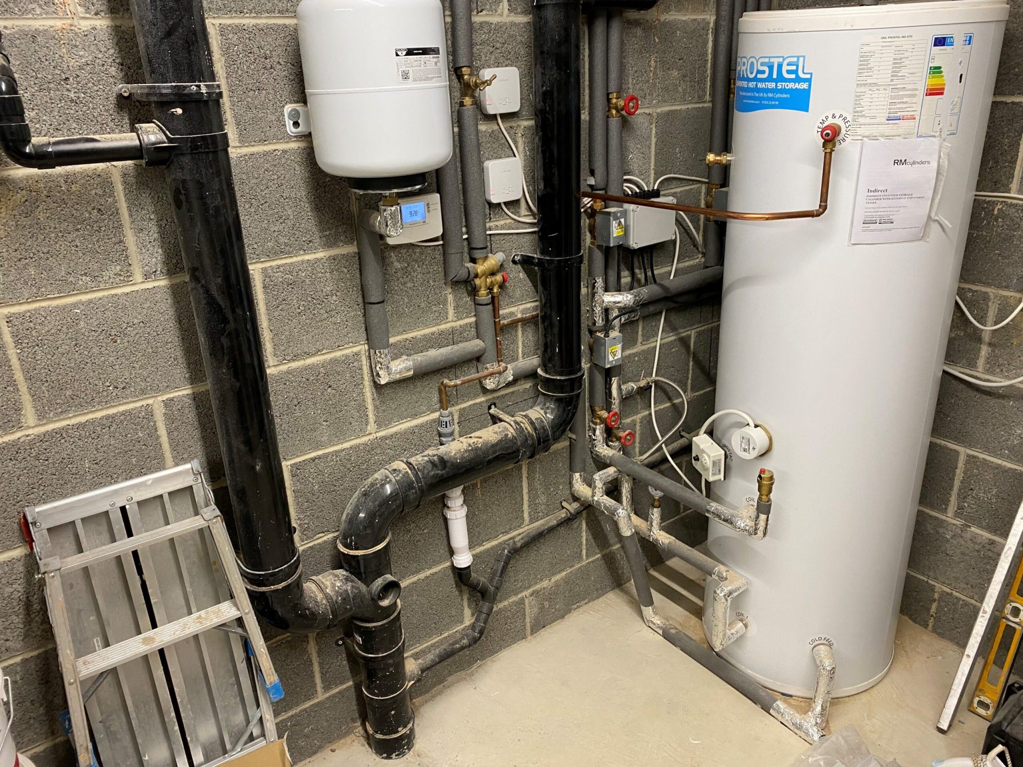 Unvented Cylinder heating system installed in Huddersfield by JDF Maintenance